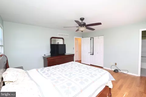 18 Stearrett Dr, Newark, DE 19702 photo 17