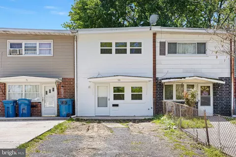 50 Rose Ln, New Castle, DE 19720