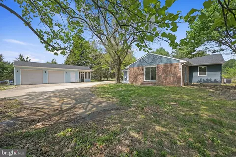 5745 Summit Bridge Rd, Townsend, DE 19734 photo 4