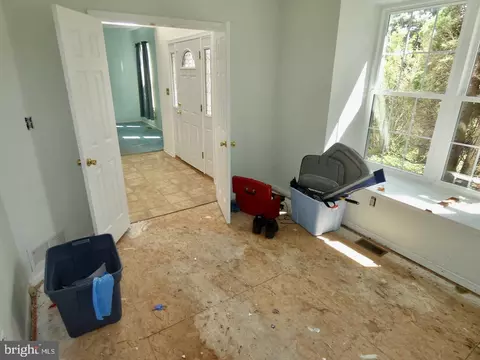 Entry Way - 4 Stearrett Dr, Newark, DE 19702 photo 2 of 6