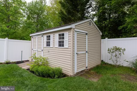 Exterior - 110 Trout Stream Dr, Newark, DE 19711 photo 9 of 11
