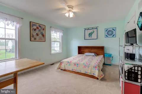 Bedroom - 110 Trout Stream Dr, Newark, DE 19711 photo 10 of 11