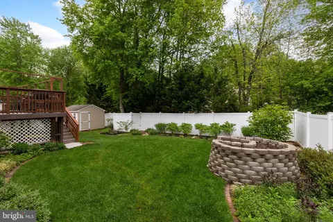Exterior - 110 Trout Stream Dr, Newark, DE 19711 photo 5 of 11