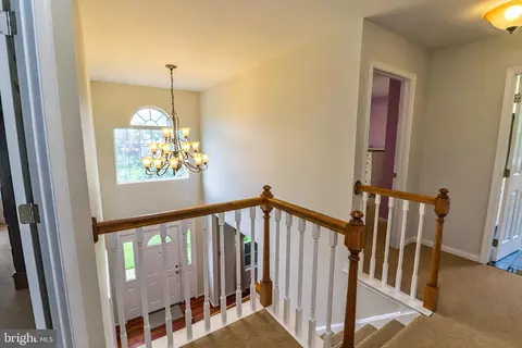 Entry Way - 101 Sweethollow Dr, Bear, DE 19701 photo 6 of 11