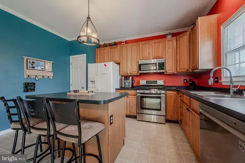 Kitchen - 23 Dynasty Dr, Bear, DE 19701 photo 4 of 4