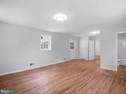 Living - 80 Caravel Dr, Bear, DE 19701 photo 7 of 8