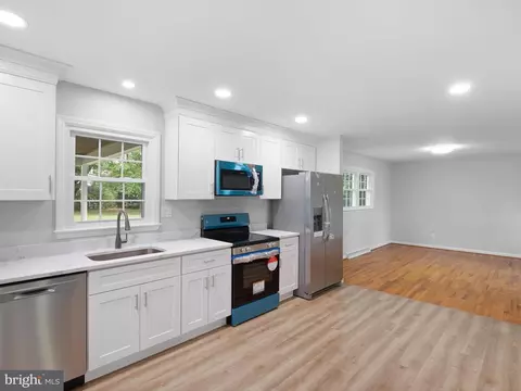 Kitchen - 80 Caravel Dr, Bear, DE 19701 photo 1 of 2