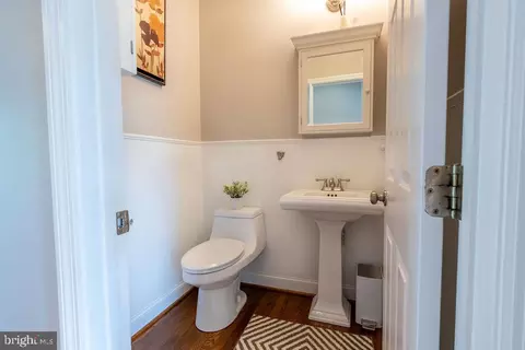 Entry Way - 200 Canonero Dr, Bear, DE 19701 photo 5 of 7
