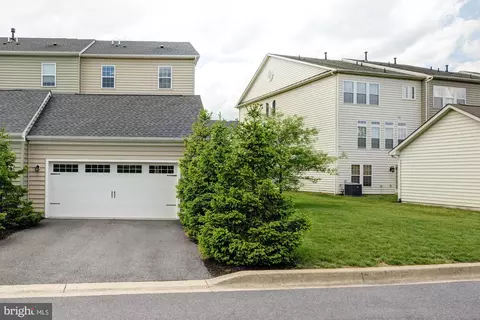 423 Leo Ln, Bear, DE 19701 photo 7