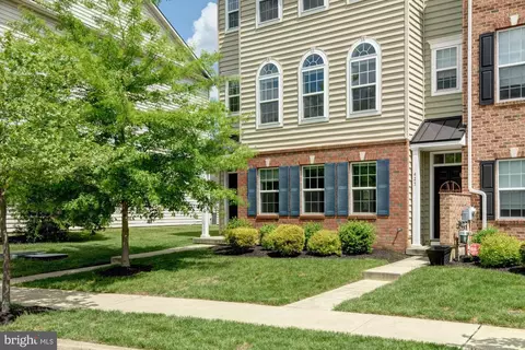 423 Leo Ln, Bear, DE 19701 photo 4