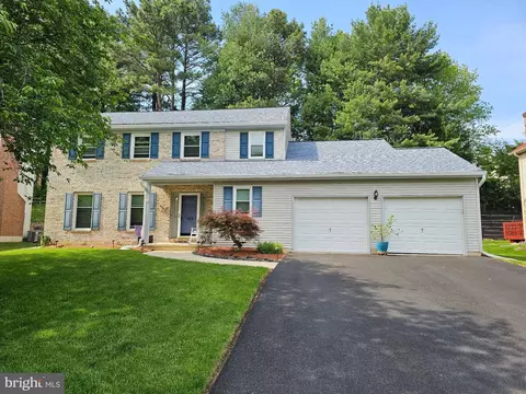 123 Fairhill Dr, Wilmington, DE 19808