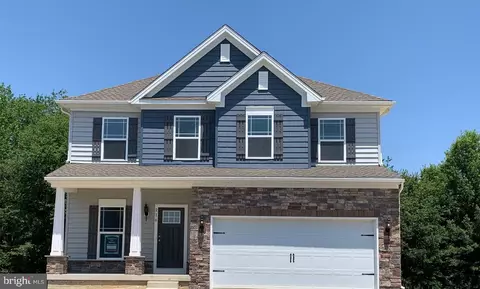 216 N Heron Cir, New Castle, DE 19720