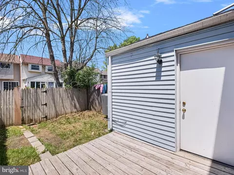 Exterior - 9 Patrick Henry Ct, Newark, DE 19711 photo 2 of 4