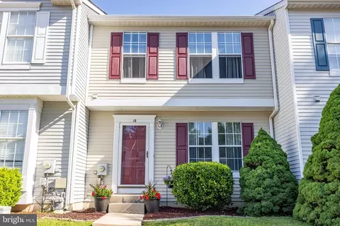 19 E Shetland Ct, Newark, DE 19711 photo 3