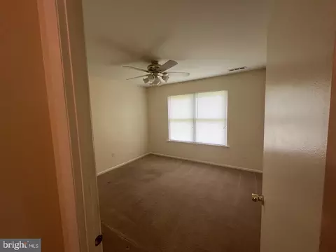 Bedroom - 146 Diminish Dr, Newark, DE 19713 photo 3 of 3