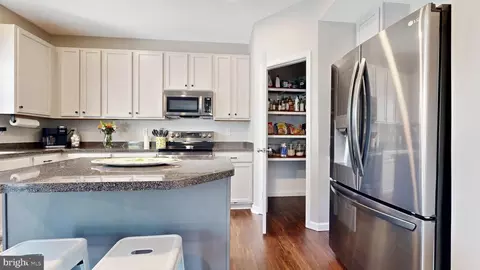 Kitchen - 607 Valencia Ct, Townsend, DE 19734 photo 1 of 2