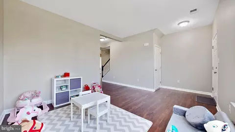 Entry Way - 607 Valencia Ct, Townsend, DE 19734 photo 2 of 19