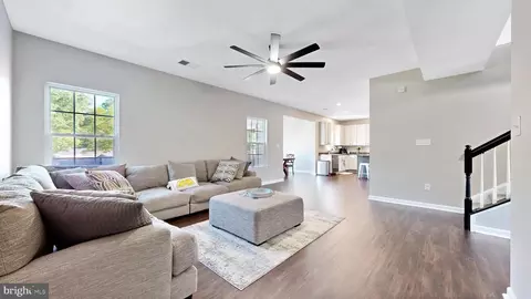 Entry Way - 607 Valencia Ct, Townsend, DE 19734 photo 7 of 19
