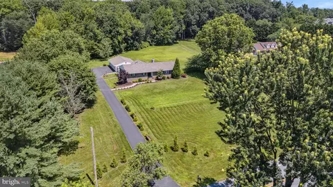 View/Area - 677 Old Porter Rd, Bear, DE 19701 photo 2 of 5