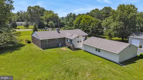 View/Area - 677 Old Porter Rd, Bear, DE 19701 photo 1 of 5