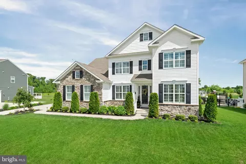 Exterior - 355 Dillon Cir, Middletown, DE 19709 photo 2 of 16