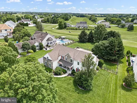 114 Saint Augustine Ct, Middletown, DE 19709