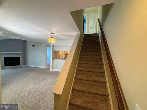 2408 Waters Edge Dr, Newark, DE 19702 photo 16