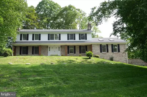 114 Mettenet Ct, Hockessin, DE 19707