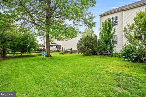 Exterior - 31 Forsythia Ln, Bear, DE 19701 photo 7 of 7