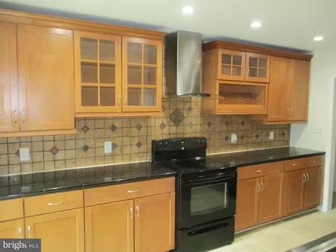 Kitchen - 58 Vansant Rd, Newark, DE 19711 photo 1 of 2