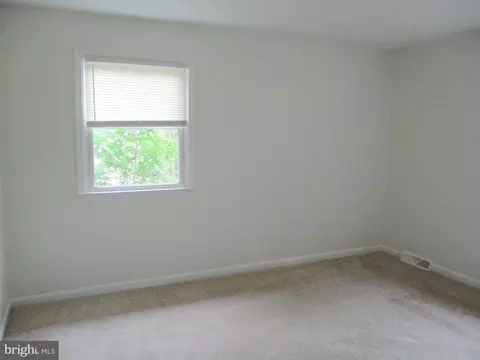 Bedroom - 58 Vansant Rd, Newark, DE 19711 photo 2 of 2