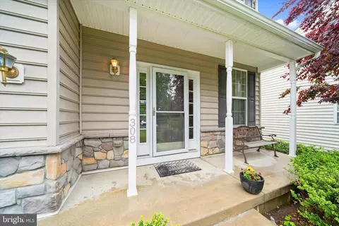 Exterior - 308 Astilbe Ct, Bear, DE 19701 photo 3 of 10
