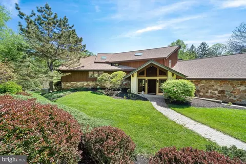 3320 Breidablik Dr, Wilmington, DE 19807