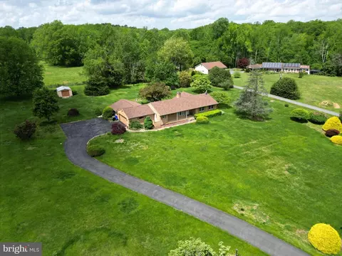 View/Area - 232 Deer Run Rd, Townsend, DE 19734 photo 2 of 5