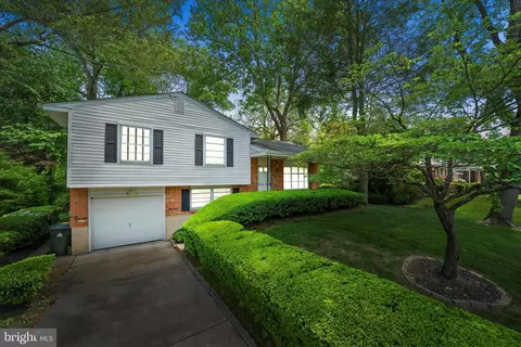 124 Timberline Dr, Newark, DE 19711