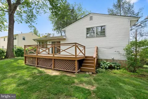 Exterior - 124 Timberline Dr, Newark, DE 19711 photo 11 of 12