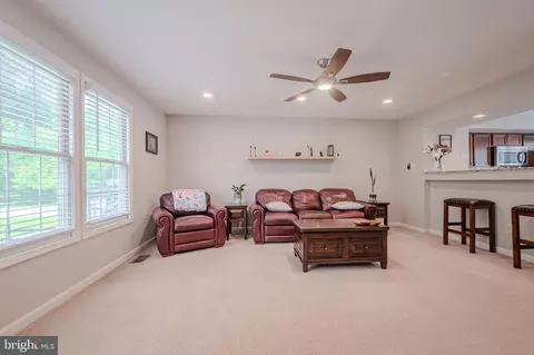 Living - 845 Sabina Cir, Bear, DE 19701 photo 3 of 4