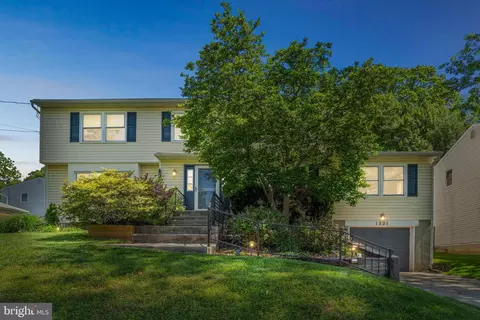 1221 Haines Ave, Wilmington, DE 19809