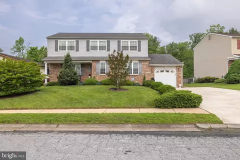 Exterior - 13 Berley Ct, Newark, DE 19702 photo 2 of 9