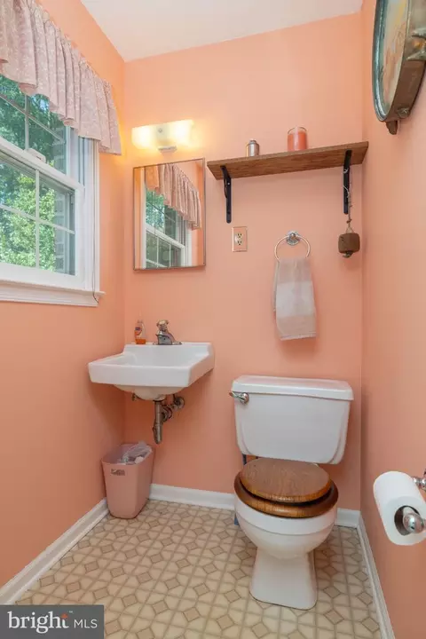806 Jeffrey Pine Dr, Bear, DE 19701 photo 19