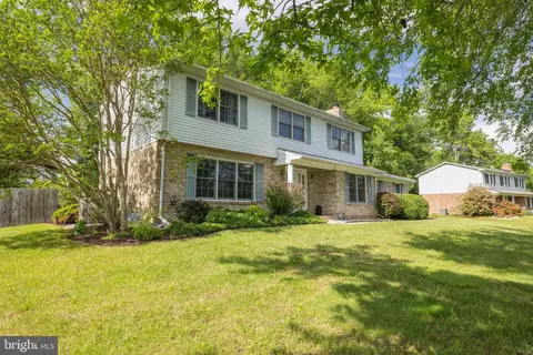 806 Jeffrey Pine Dr, Bear, DE 19701