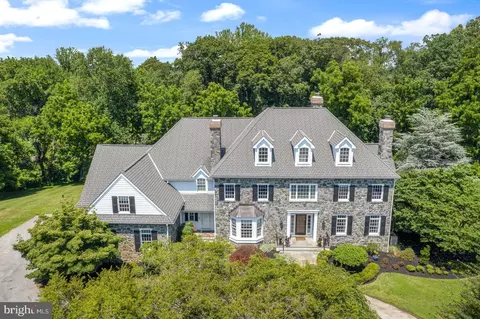 7 Chaville Way, Greenville, DE 19807