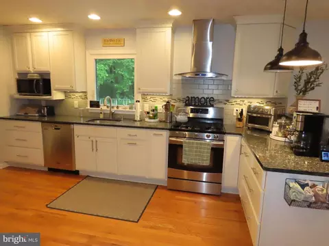 Kitchen - 2643 Old County Rd, Newark, DE 19702 photo 1 of 2
