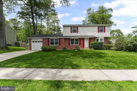 242 Pennwood St, Newark, DE 19713
