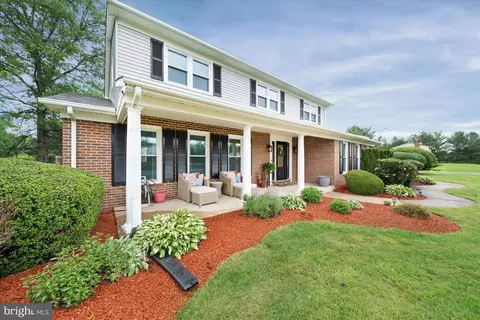 Exterior - 20 Carol Ann Ct, Bear, DE 19701 photo 4 of 6