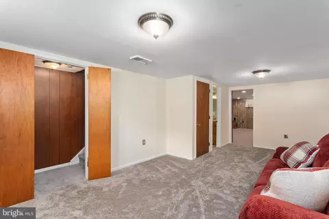 Entry Way - 6 Trevett Blvd, Newark, DE 19702 photo 3 of 3
