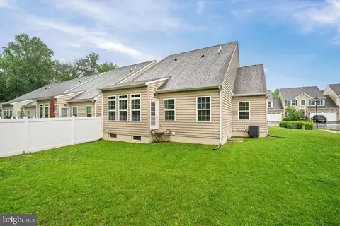 133 E General Grey Ct, Newark, DE 19702 photo 5