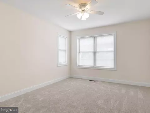 Bedroom - 105 Sutton Way, Newark, DE 19711 photo 4 of 6