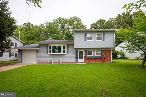 38 Gill Dr, Newark, DE 19713