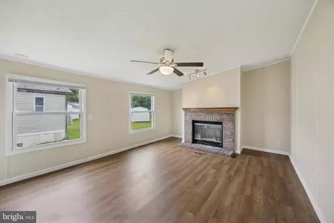 528 Vincent Ln #103, Bear, DE 19701 photo 10